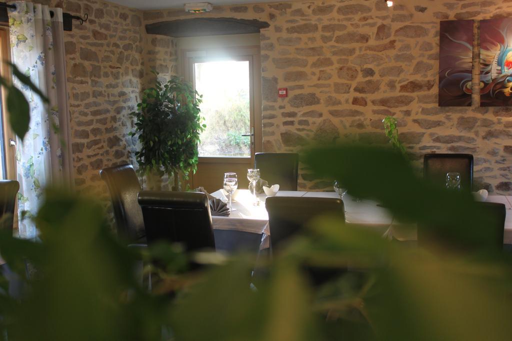 Hotel - Restaurant L'Hortensia Noyalo Eksteriør billede