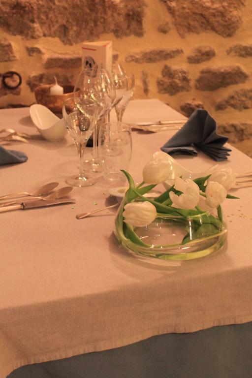 Hotel - Restaurant L'Hortensia Noyalo Værelse billede