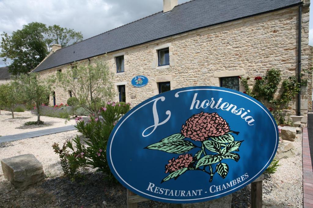 Hotel - Restaurant L'Hortensia Noyalo Eksteriør billede