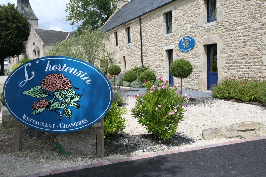 Hotel - Restaurant L'Hortensia Noyalo Eksteriør billede